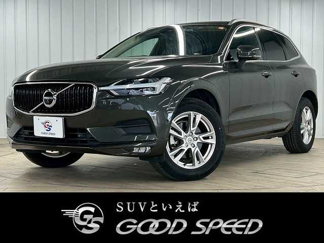 ボルボXC60D4 AWD Momentum