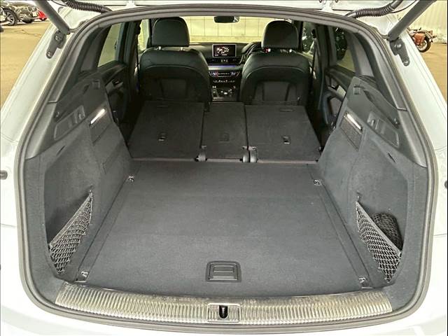 アウディ Q5の画像18