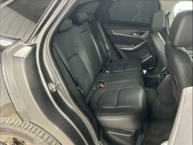 ジャガー F-PACEの画像8