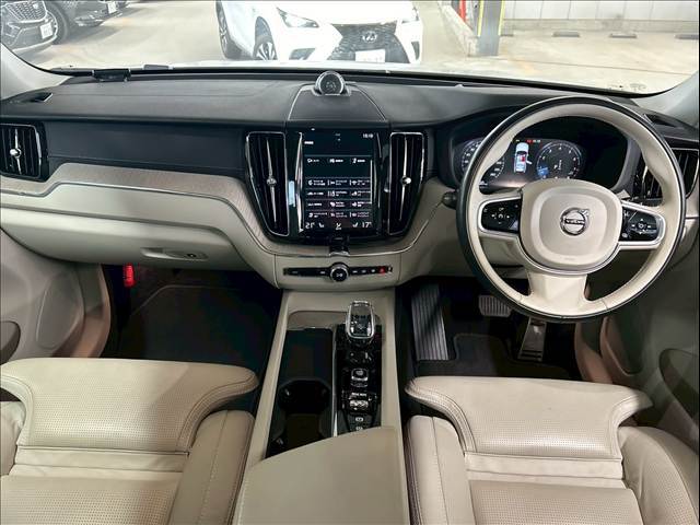 ボルボ XC60の画像4