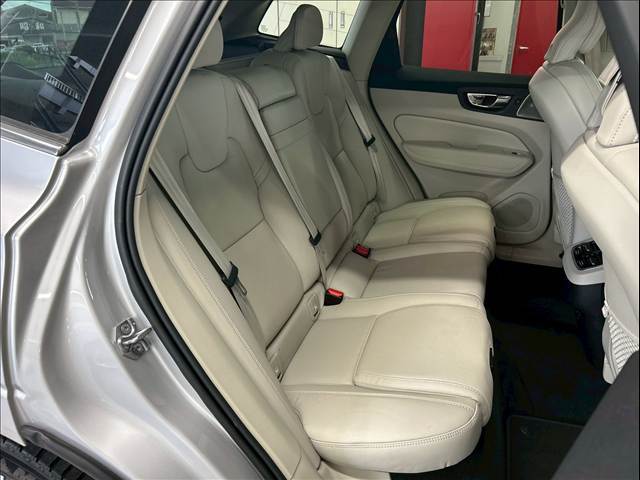 ボルボ XC60の画像9