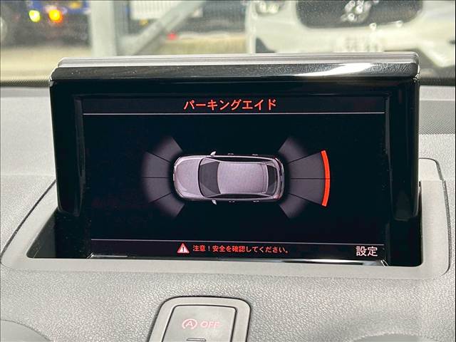 A1 Sportback1.0 TFSI RHD 内装他