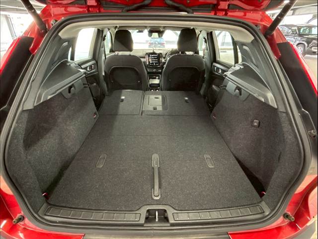 ボルボ XC40の画像18