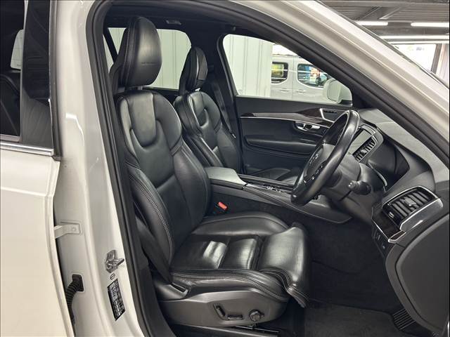 ボルボ XC90の画像8