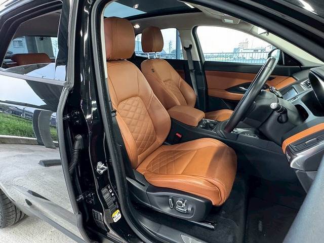 ジャガー E-PACEの画像8