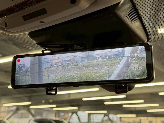 ジャガー E-PACEの画像11