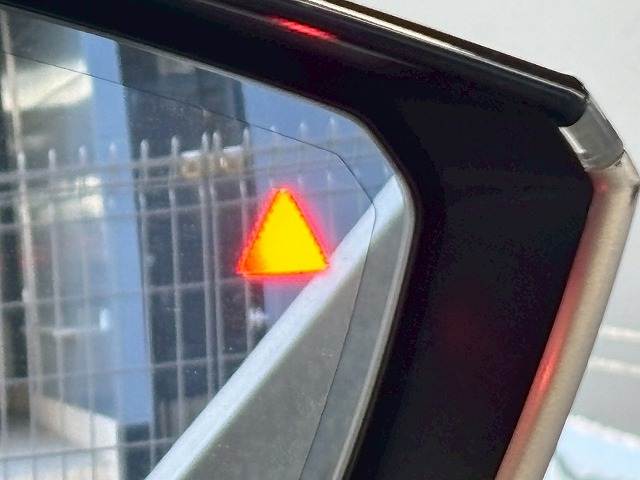 DS4RIVOLI BlueHDi 内装他