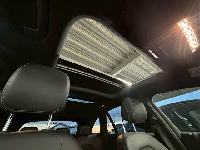 GLC-CLASSGLC 220 d 4MATIC AMGライン 内装他