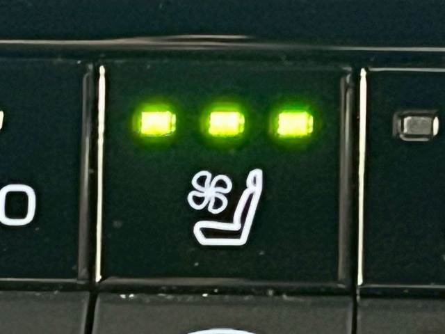 トヨタ クラウンスポーツの画像15