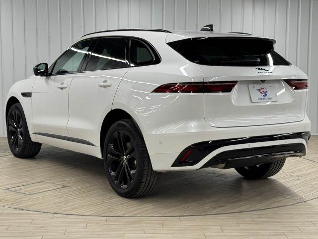 ジャガー F-PACEの画像17