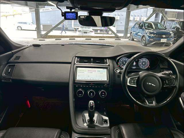 ジャガー E-PACEの画像3