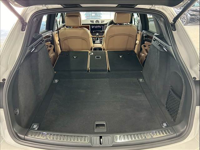 ポルシェ マカンの画像18