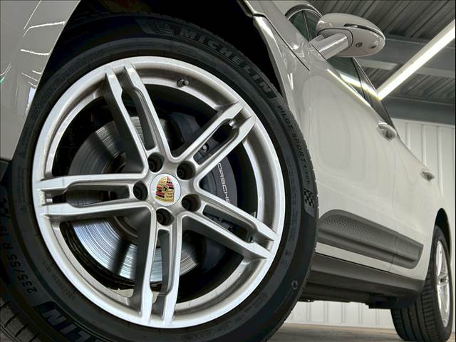 ポルシェ マカンの画像19