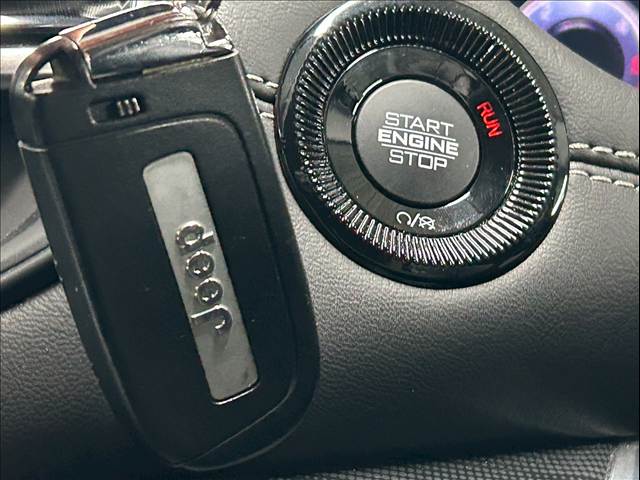 JEEP COMMANDERLimited 内装他