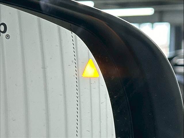 クライスラー&nbsp;JEEP COMMANDERの画像11