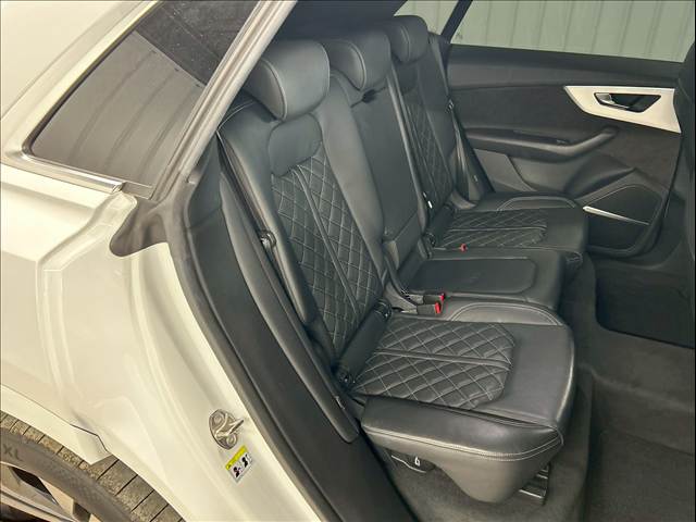 アウディ Q8の画像10