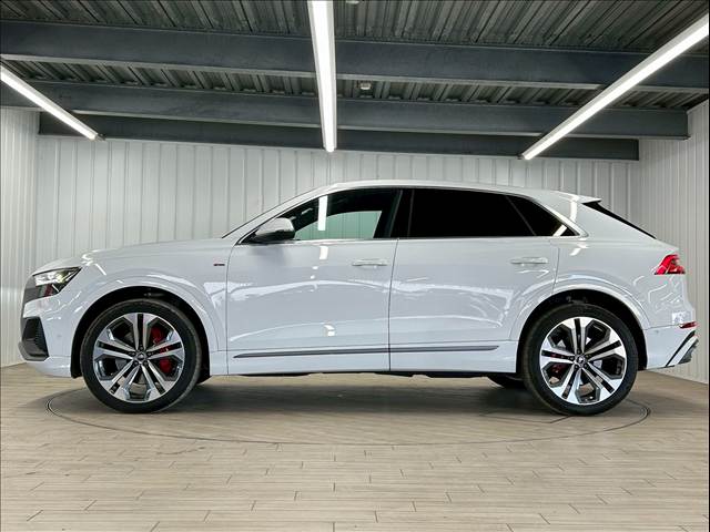 アウディ Q8の画像16