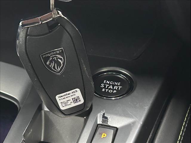 308GT BlueHDi 内装他