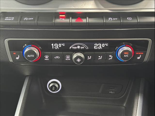 アウディ Q2の画像11