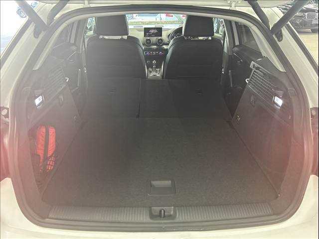 アウディ Q2の画像18