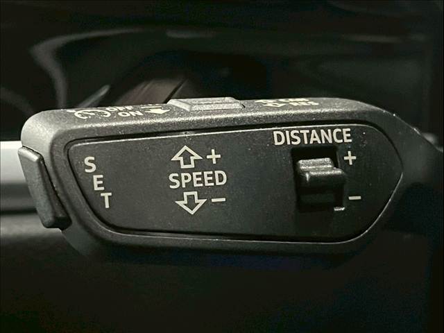 Q335 TFSI advanced 内装他