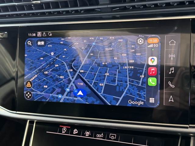 Q855 TFSI quattro debut package Luxury 内装他