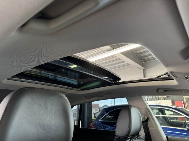 Q855 TFSI quattro debut package Luxury 内装他