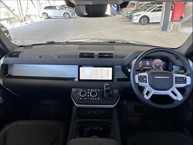 ランドローバー DEFENDERの画像3