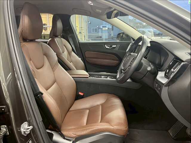 ボルボ XC60の画像7