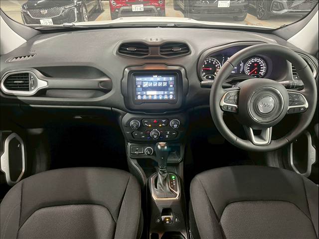 JEEP RenegadeLongitude 内装他