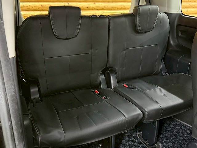 トヨタ ヴォクシーの画像11