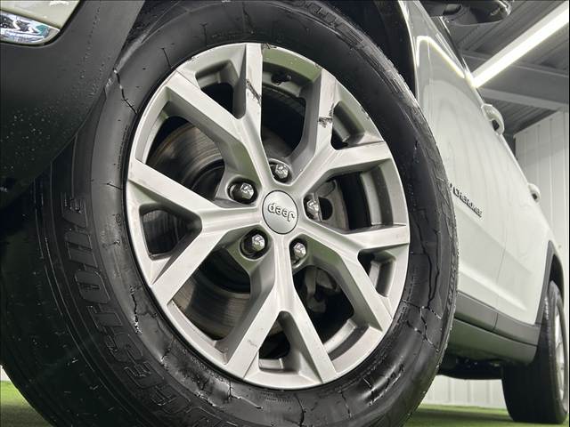 クライスラー&nbsp;JEEP GRAND CHEROKEE Lの画像19