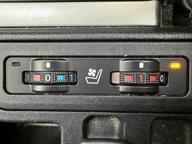 トヨタ ランドクルーザープラドの画像7