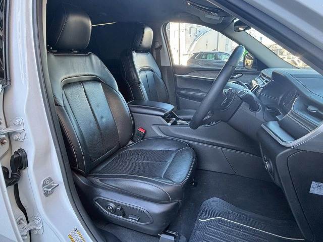 クライスラー&nbsp;JEEP GRAND CHEROKEE Lの画像7