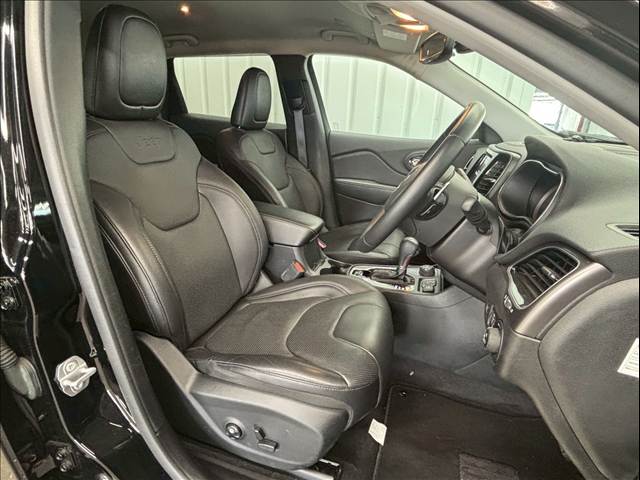 クライスラー&nbsp;JEEP CHEROKEEの画像7