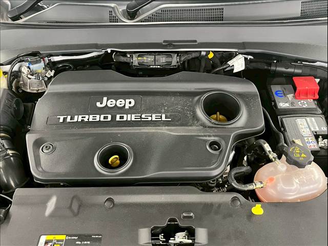 クライスラー&nbsp;JEEP COMMANDERの画像12