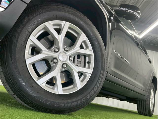 クライスラー&nbsp;JEEP GRAND CHEROKEE Lの画像19