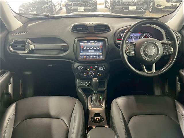 クライスラー JEEP Renegadeの画像3