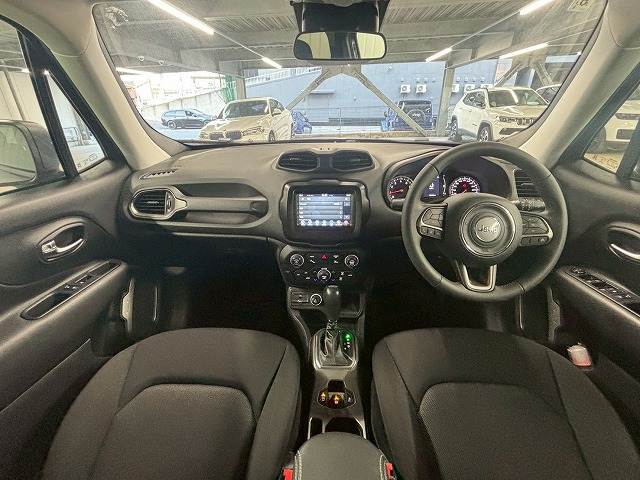 クライスラー&nbsp;JEEP Renegadeの画像3