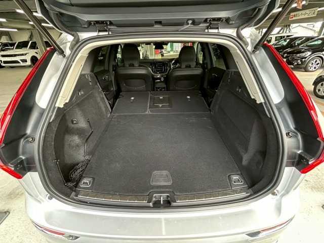 ボルボ XC60の画像18