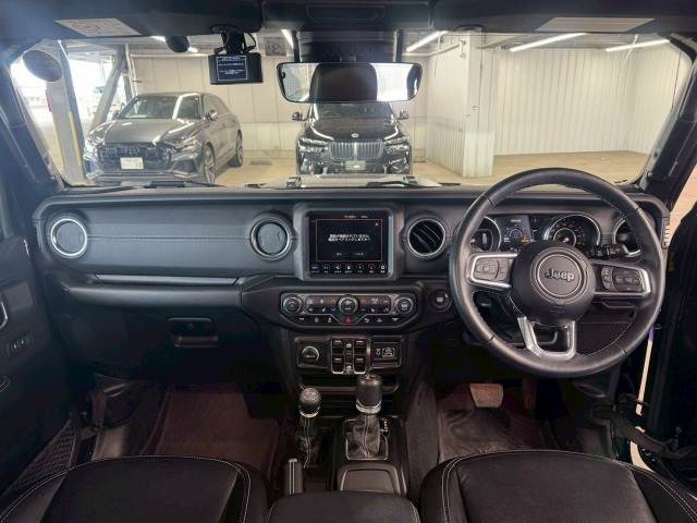 JEEP WRANGLER□Unlimited Sahara 内装他