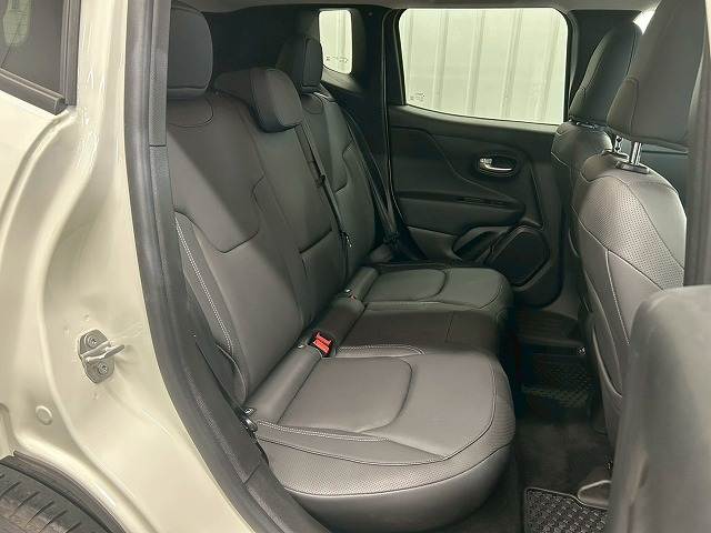 クライスラー&nbsp;JEEP Renegadeの画像8