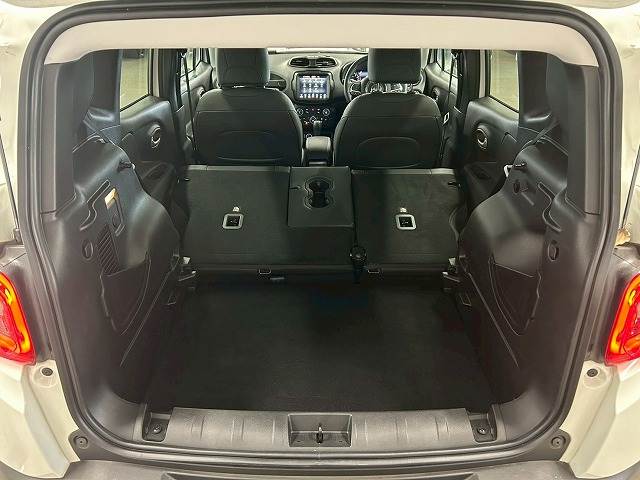 クライスラー&nbsp;JEEP Renegadeの画像18