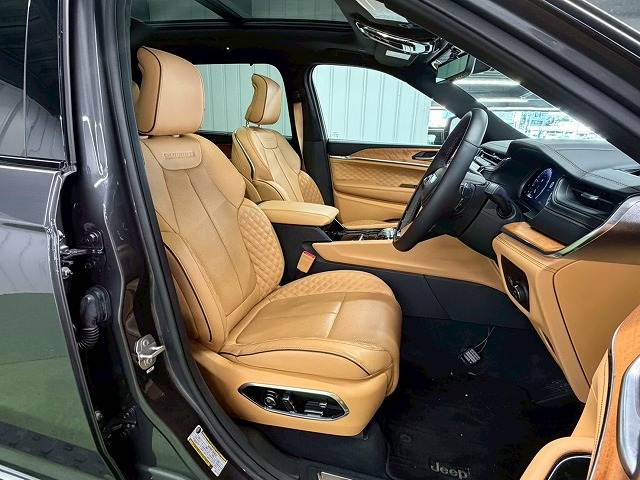 クライスラー JEEP GRAND CHEROKEE Lの画像7