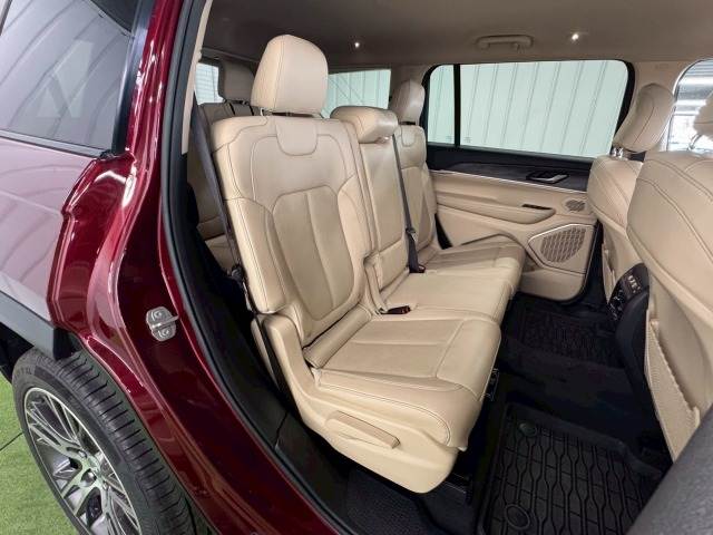 クライスラー&nbsp;JEEP GRAND CHEROKEE Lの画像8