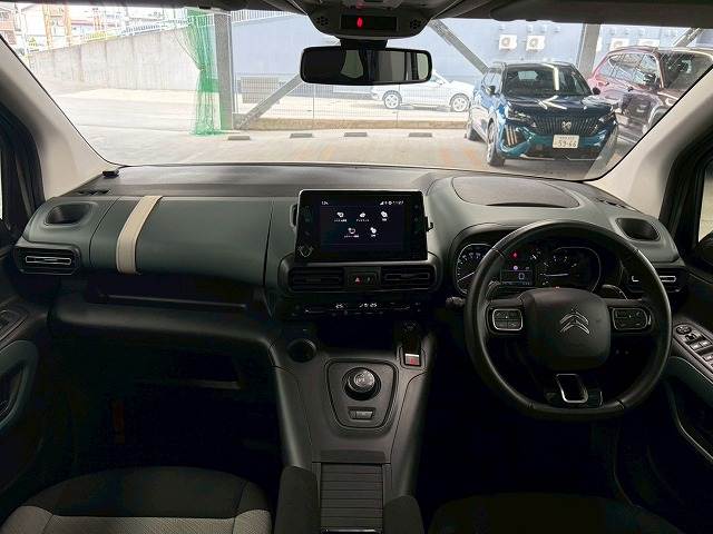 BERLINGOSHINE Blue HDi XTR PACK 内装他