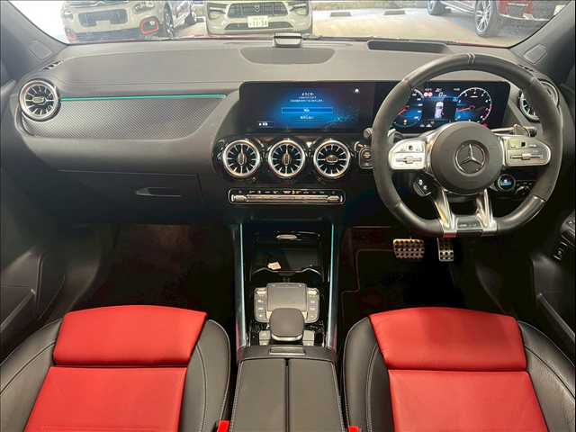AMG GLA-CLASSGLA35 4MATIC 内装他