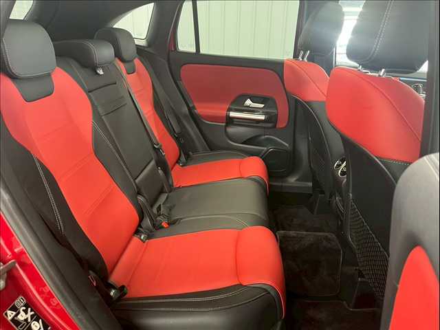 メルセデス・ベンツ&nbsp;AMG GLA-CLASSの画像8