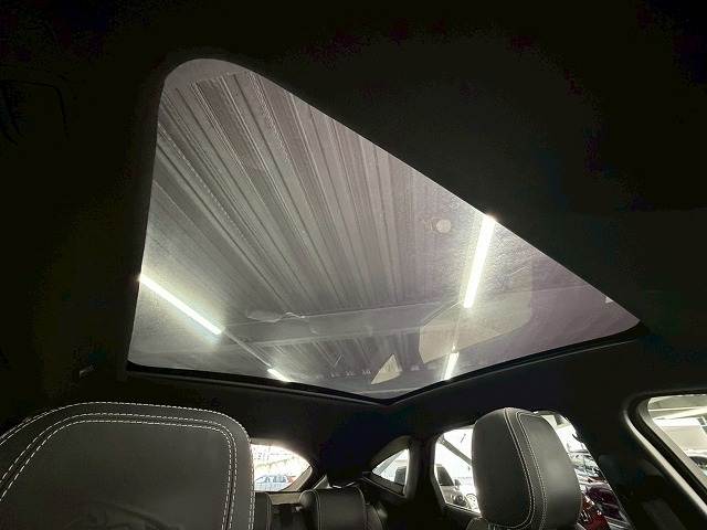 ジャガー&nbsp;E-PACEの画像3