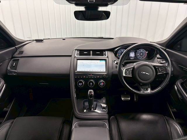 ジャガー&nbsp;E-PACEの画像4